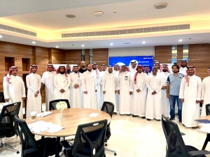 اختتام دورة تدريبية تعريفية بمواصفة ISO 9001 لمنسوبي قطاع نقل الطاقة بشركة الكهرباء